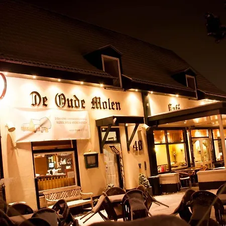 De Oude Molen 3*